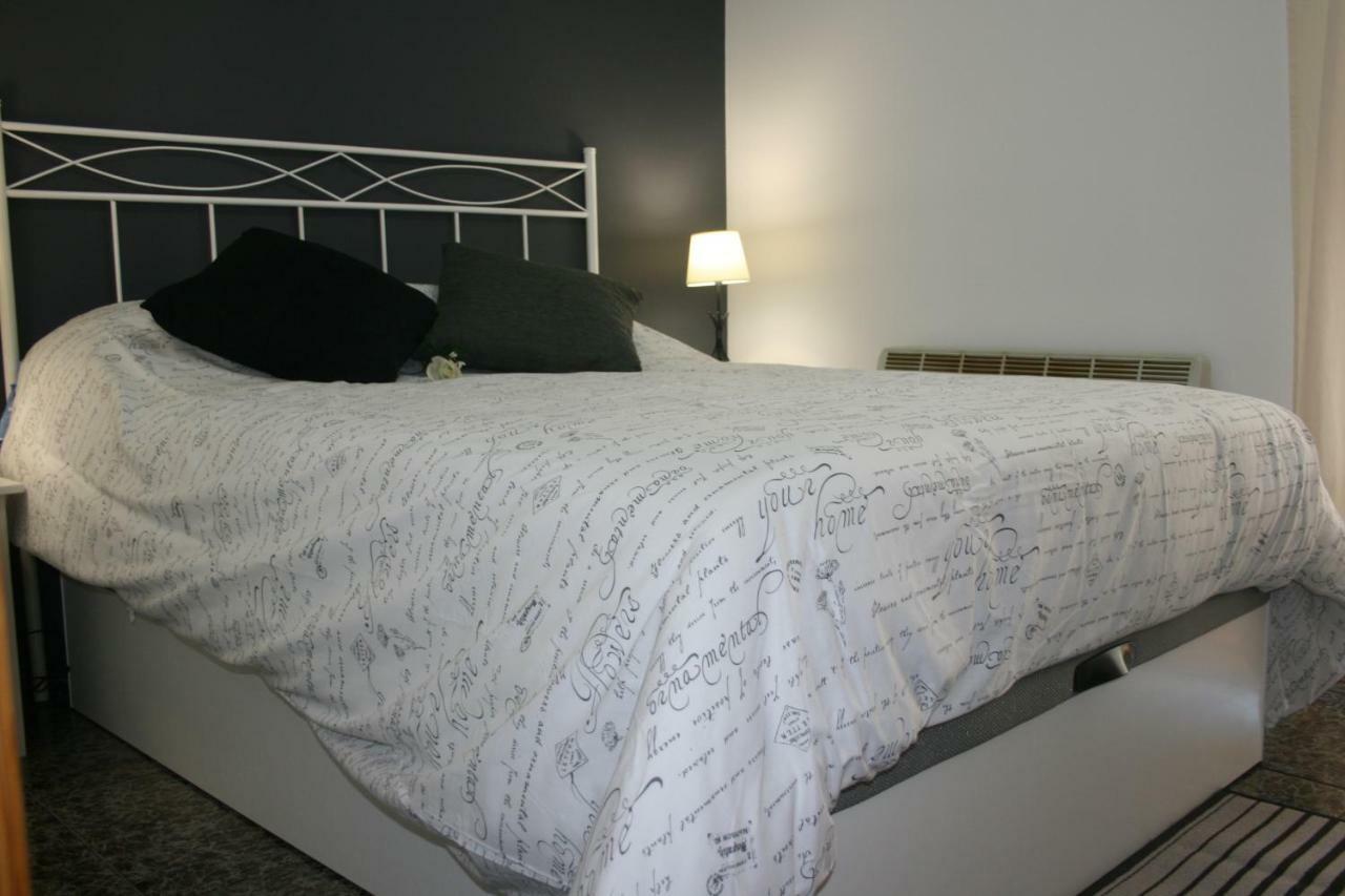 Esera Dos Catedrales Apartman Villanova Kültér fotó